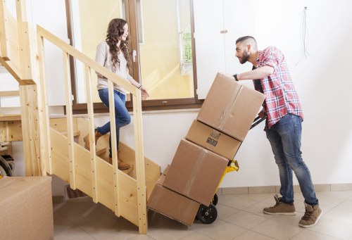 Practical storage support during life transitions and business growth